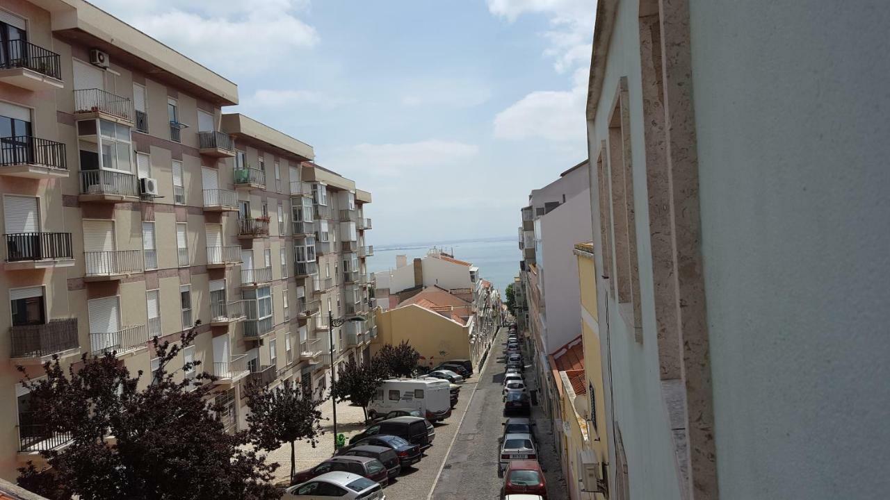 Apartamento Com Vista Para O Tejo Lisboa Eksteriør bilde